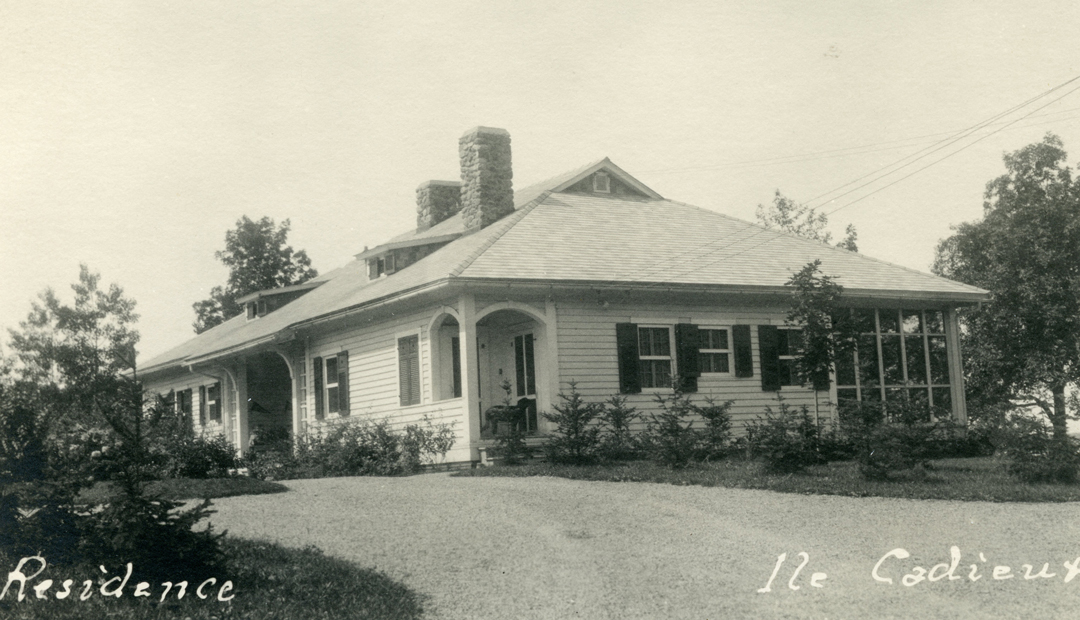 William R. Eakin’s second summer residence located at 5 chemin de l’île - Source: © Collection Timothy David McBoyle, after 1922